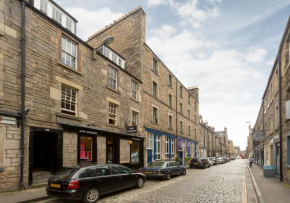 Thistle Street - 401